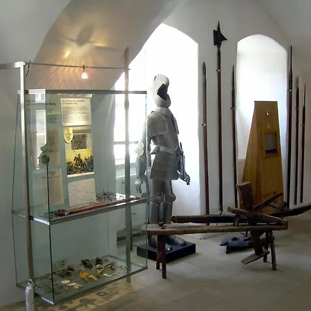 Szálloda Burg Hohnstein