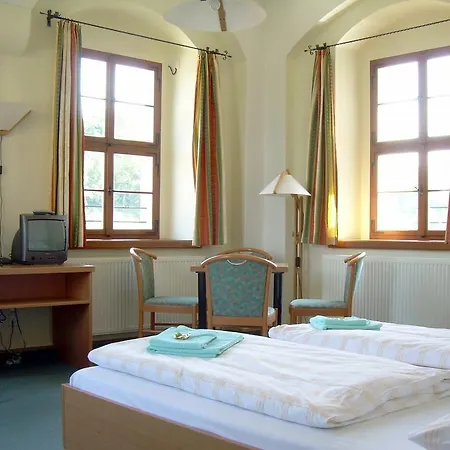 Burg Hotel 3*