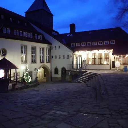 Burg 3*