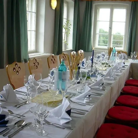 Hotel Burg