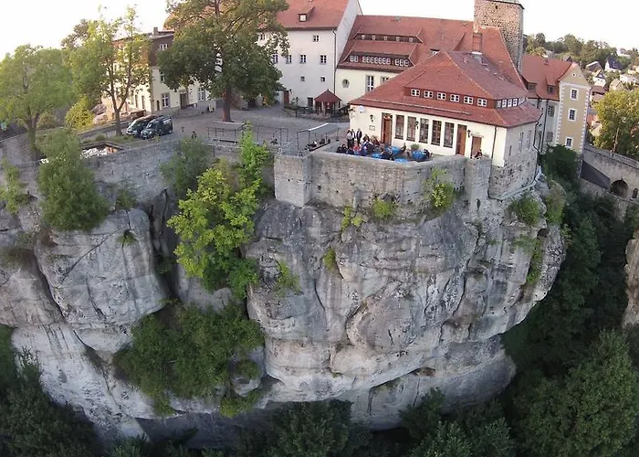 Burg 3* هونشتاين